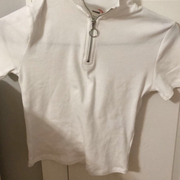 Crop sip up from garage - Picture 3 of 3